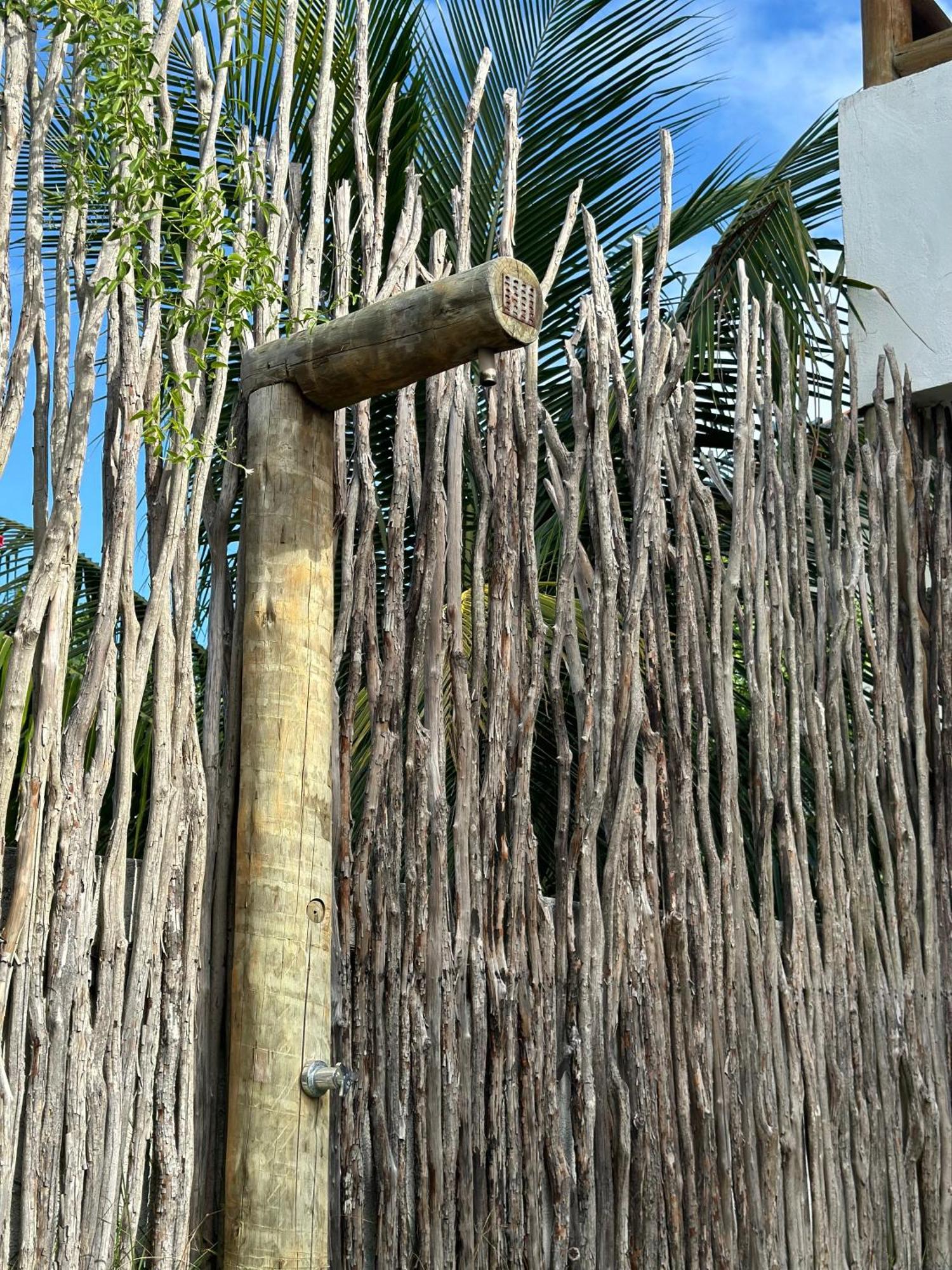 Le Petit Suites Praia De Lages Pôrto de Pedras Esterno foto